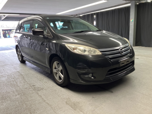 NISSAN LAFESTA — фото