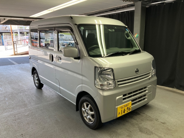 NISSAN CLIPPER VAN