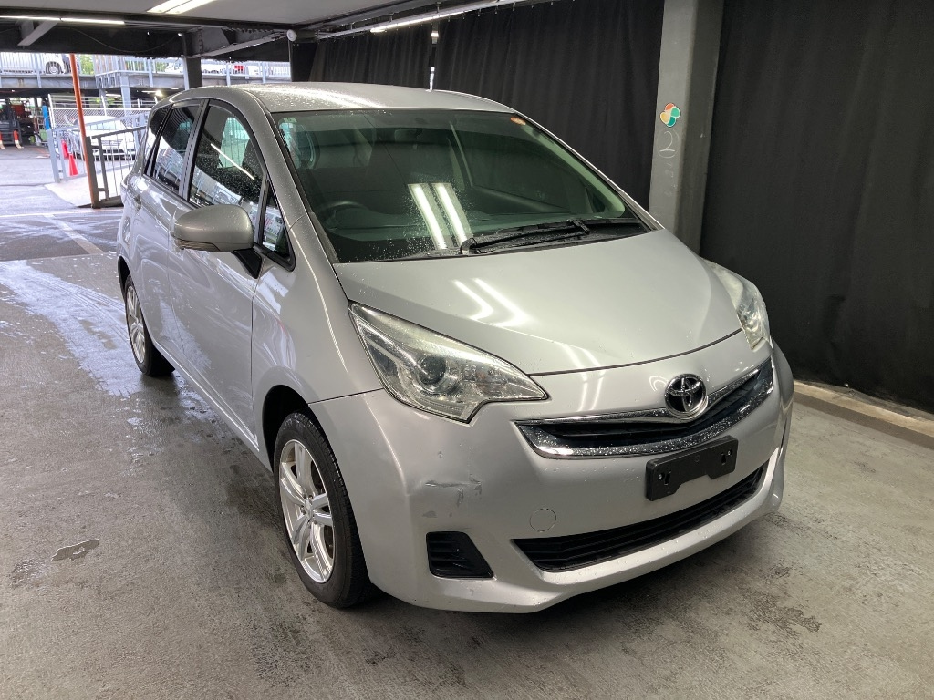 TOYOTA RACTIS