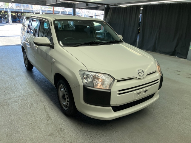 MAZDA FAMILIA VAN