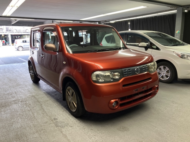 NISSAN CUBE — фото