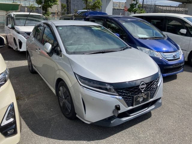 NISSAN NOTE — фото