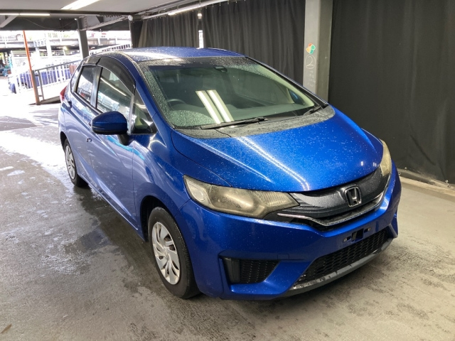 HONDA FIT — фото