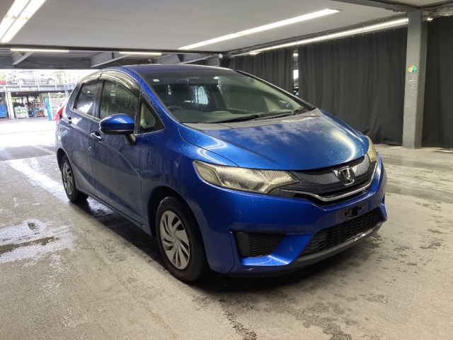 HONDA FIT — фото