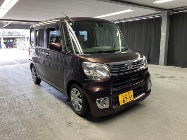 DAIHATSU TANTO — фото