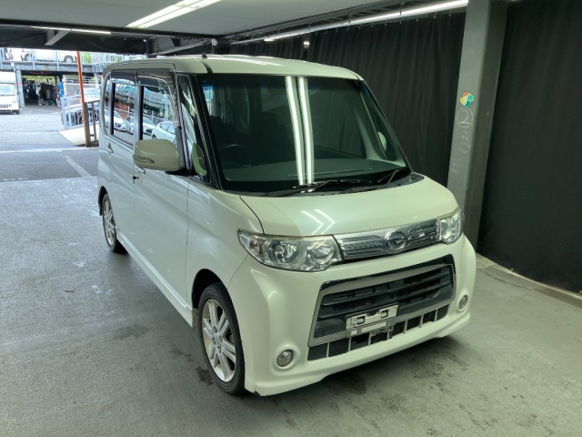 DAIHATSU TANTO — фото