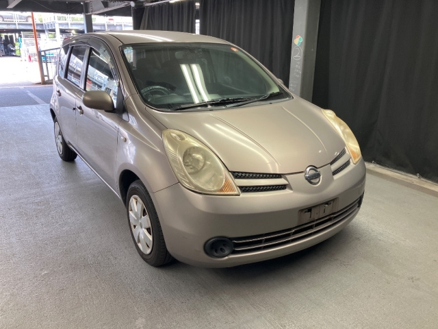 NISSAN NOTE — фото