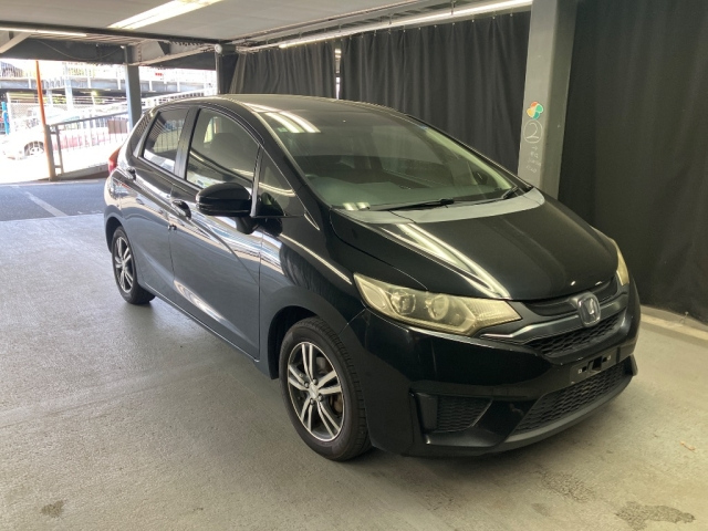 HONDA FIT — фото