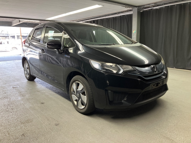 HONDA FIT — фото