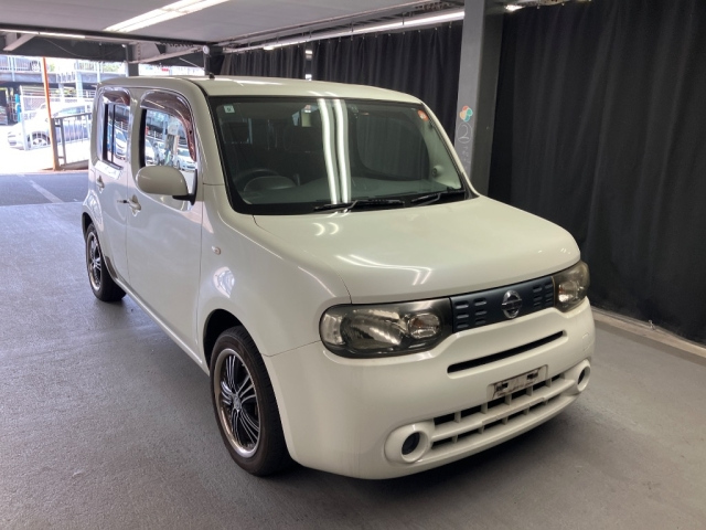 NISSAN CUBE — фото