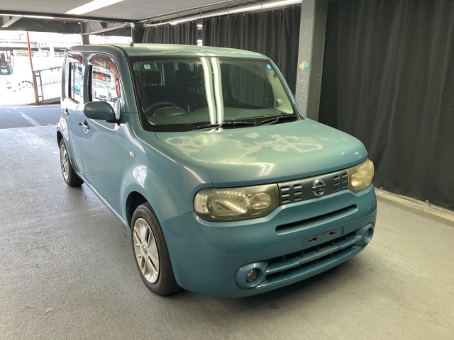 NISSAN CUBE — фото