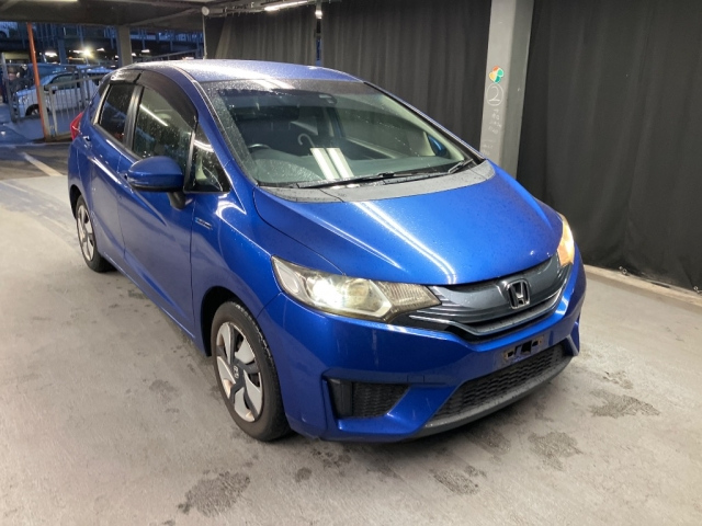 HONDA FIT — фото