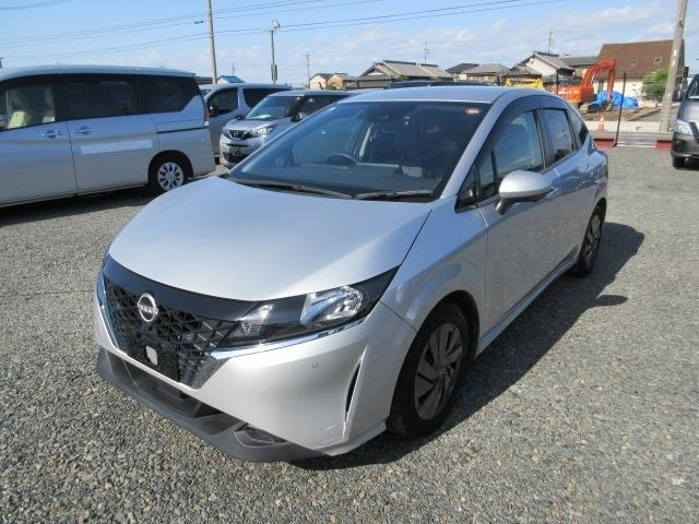 NISSAN NOTE — фото