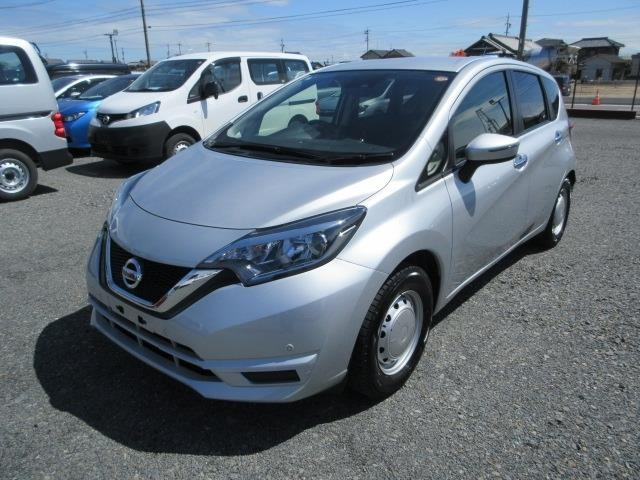 NISSAN NOTE — фото