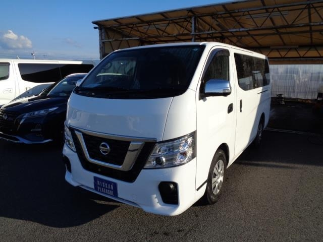 NISSAN CARAVAN — фото