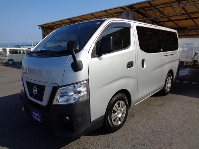 NISSAN CARAVAN — фото