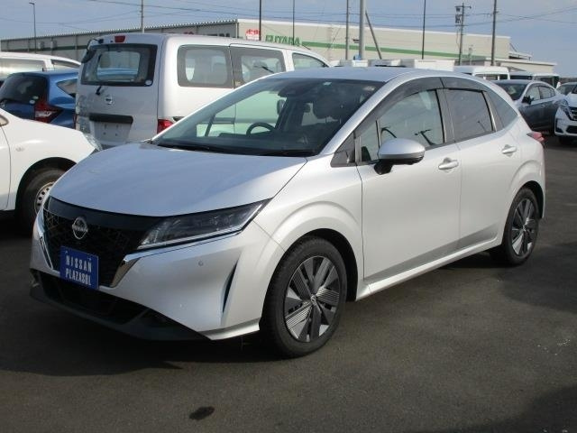 NISSAN NOTE — фото