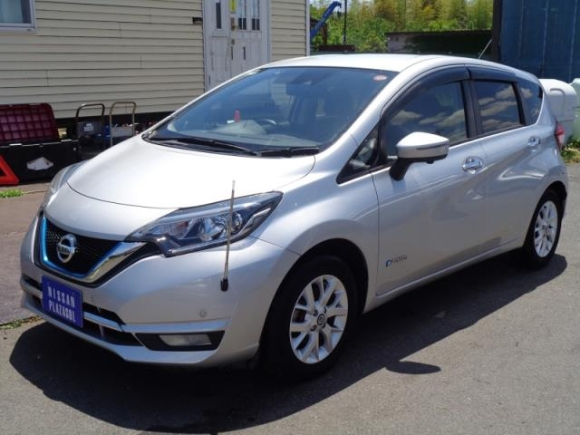 NISSAN NOTE — фото