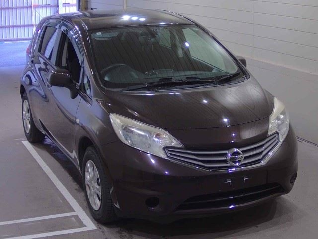 NISSAN NOTE — фото