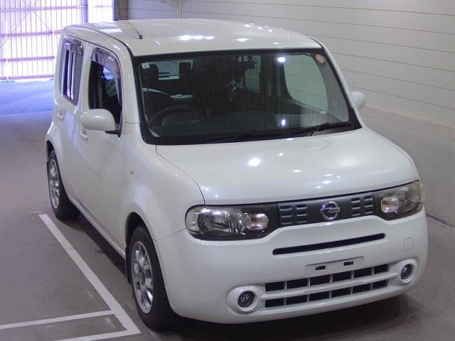NISSAN CUBE — фото
