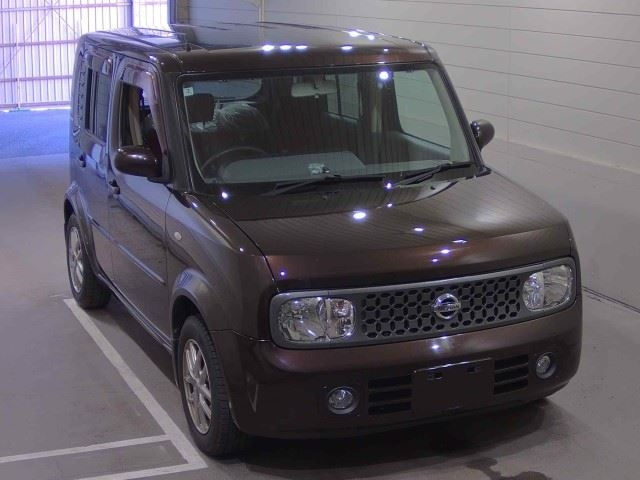 NISSAN CUBE — фото