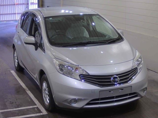 NISSAN NOTE — фото