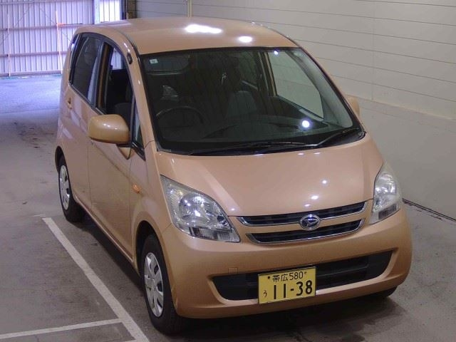 DAIHATSU MOVE — фото