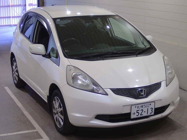 HONDA FIT — фото