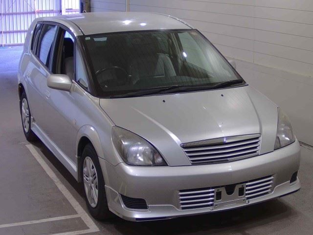 TOYOTA OPA — фото