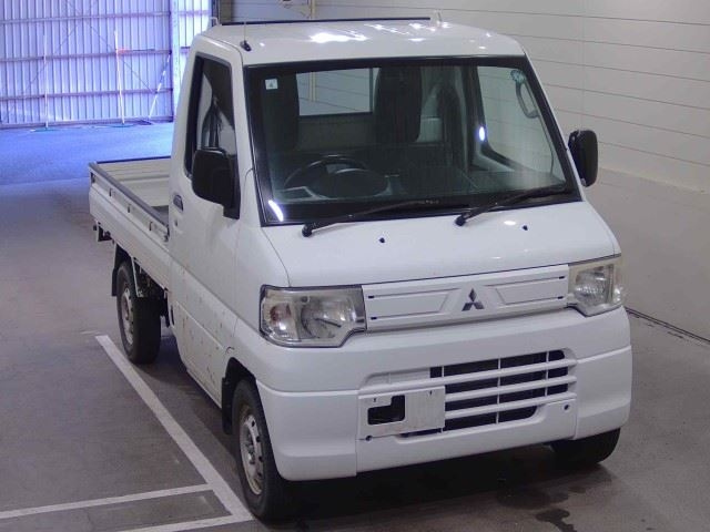 MITSUBISHI MINICAB — фото