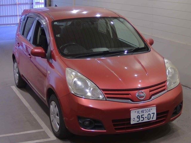 NISSAN NOTE — фото
