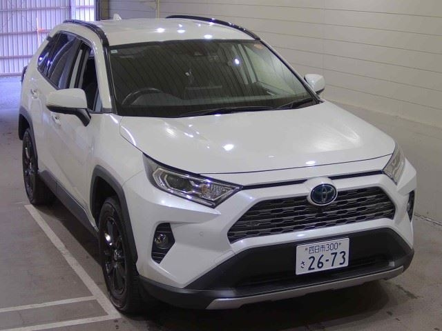 TOYOTA RAV4 — фото