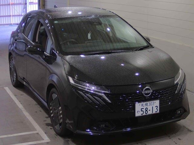 NISSAN AURA — фото