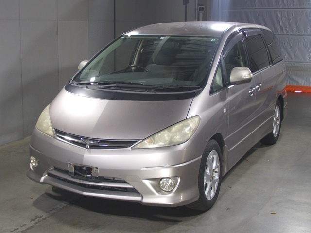 TOYOTA ESTIMA — фото