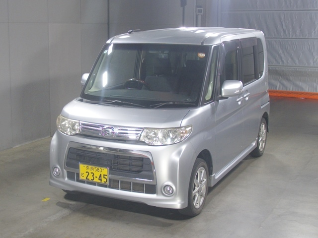 DAIHATSU TANTO — фото