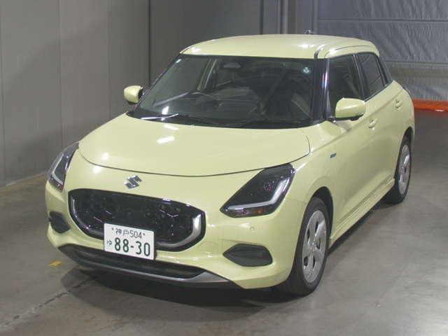 SUZUKI SWIFT — фото