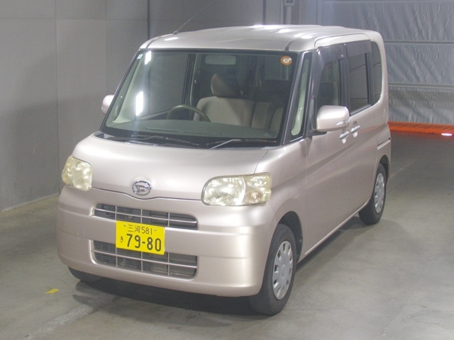 DAIHATSU TANTO — фото