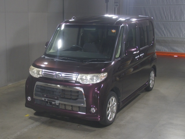 DAIHATSU TANTO — фото