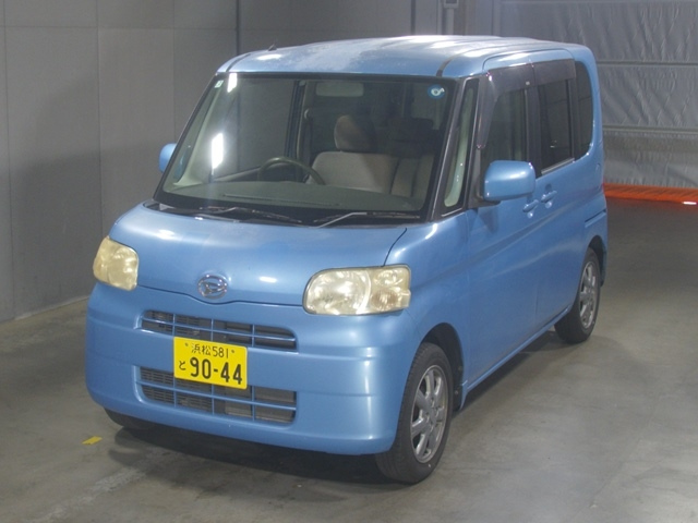 DAIHATSU TANTO — фото