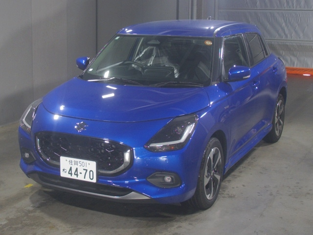 SUZUKI SWIFT — фото