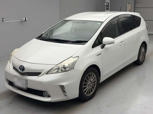 TOYOTA PRIUS — фото