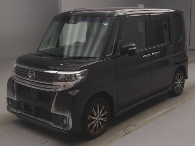 DAIHATSU TANTO — фото