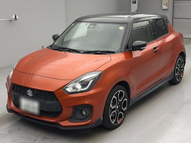 SUZUKI SWIFT — фото