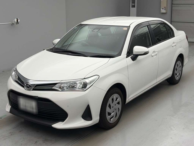 TOYOTA COROLLA — фото