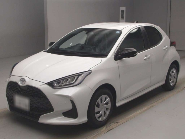 TOYOTA YARIS — фото