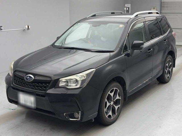 SUBARU FORESTER — фото