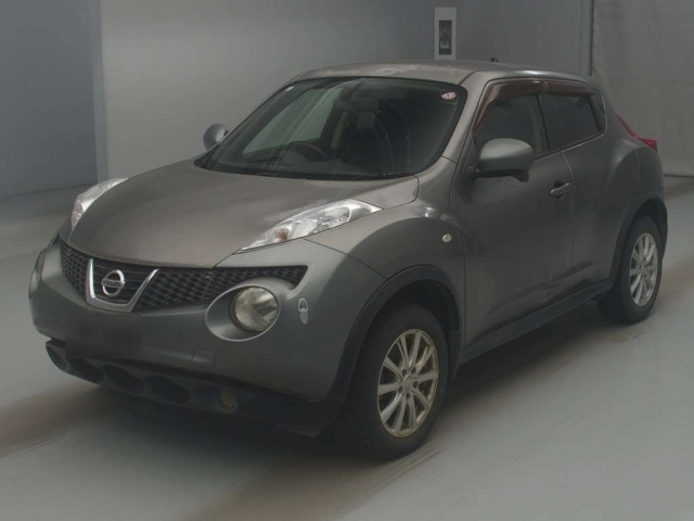 NISSAN JUKE — фото