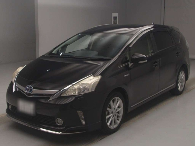 TOYOTA PRIUS — фото