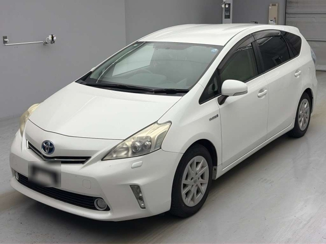 TOYOTA PRIUS — фото