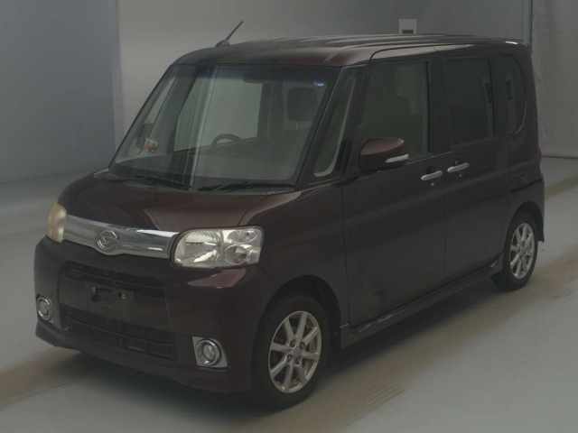 DAIHATSU TANTO — фото